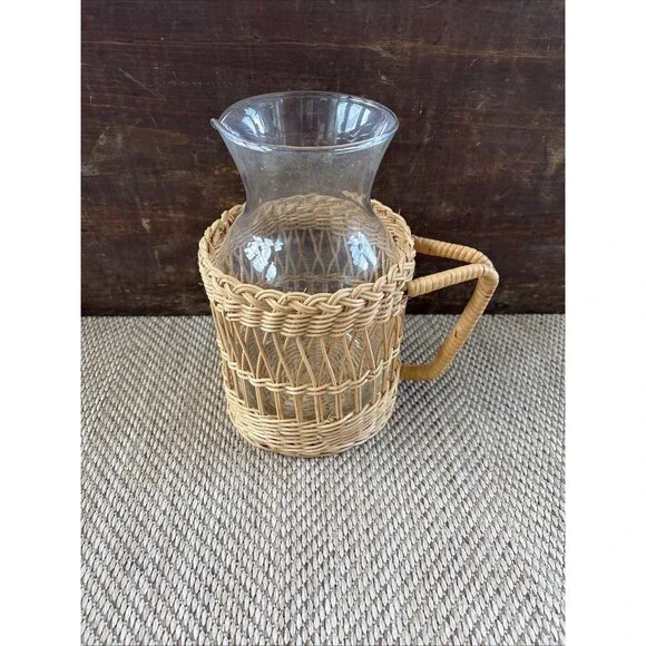 Vintage Wicker Set Picture And Glasses - Picture 5 of 8